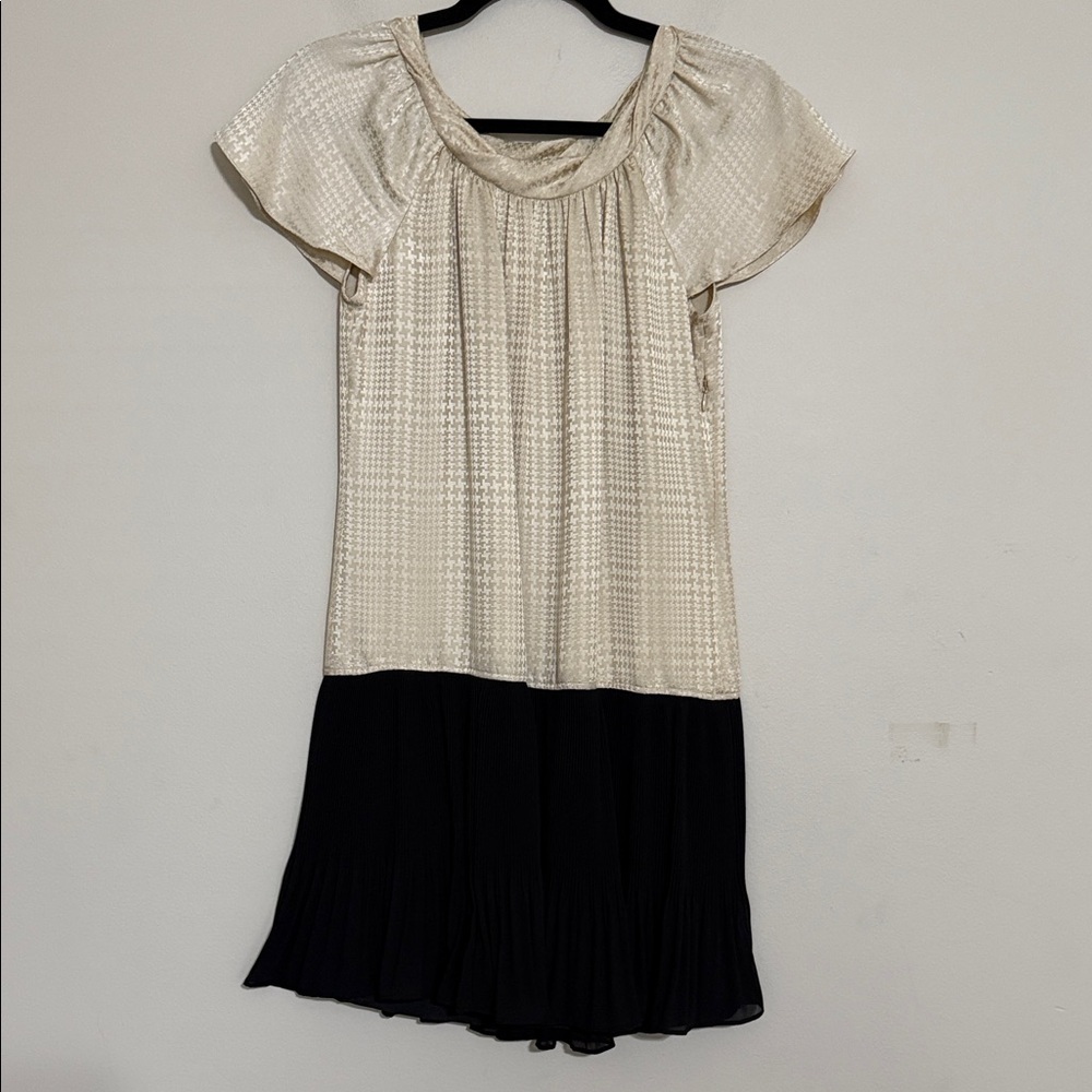 Ali Ro Elegant Cream Black mini Dress women 0 silk event pleated skirt party